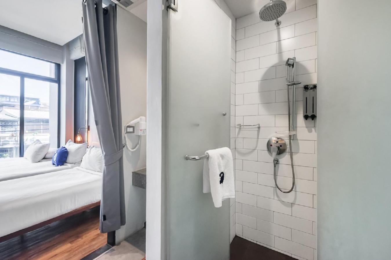 Kokotel Bangkok Surawong Quarto foto