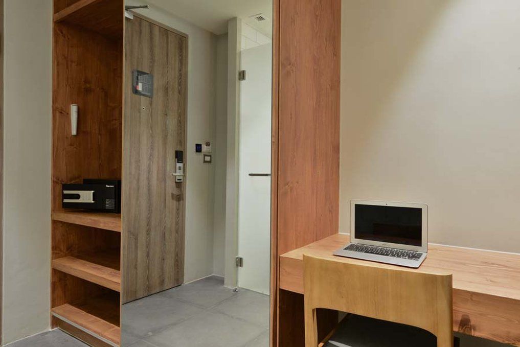 Kokotel Bangkok Surawong Exterior foto