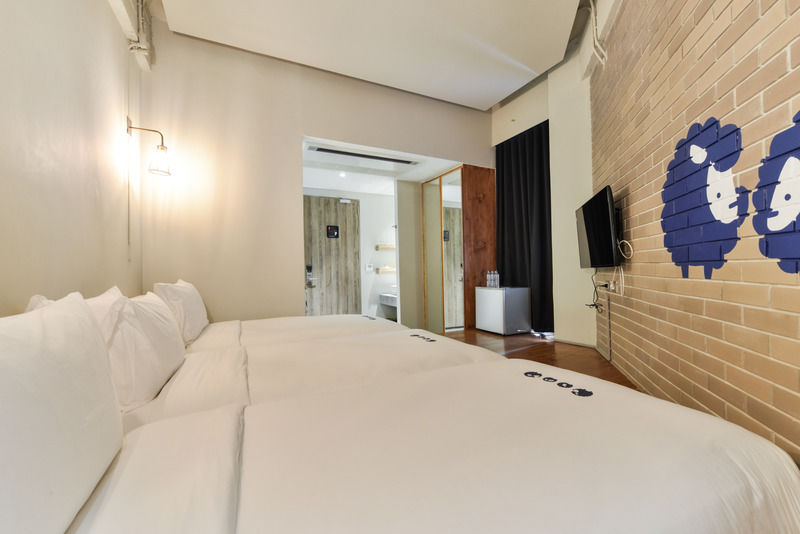 Kokotel Bangkok Surawong Exterior foto