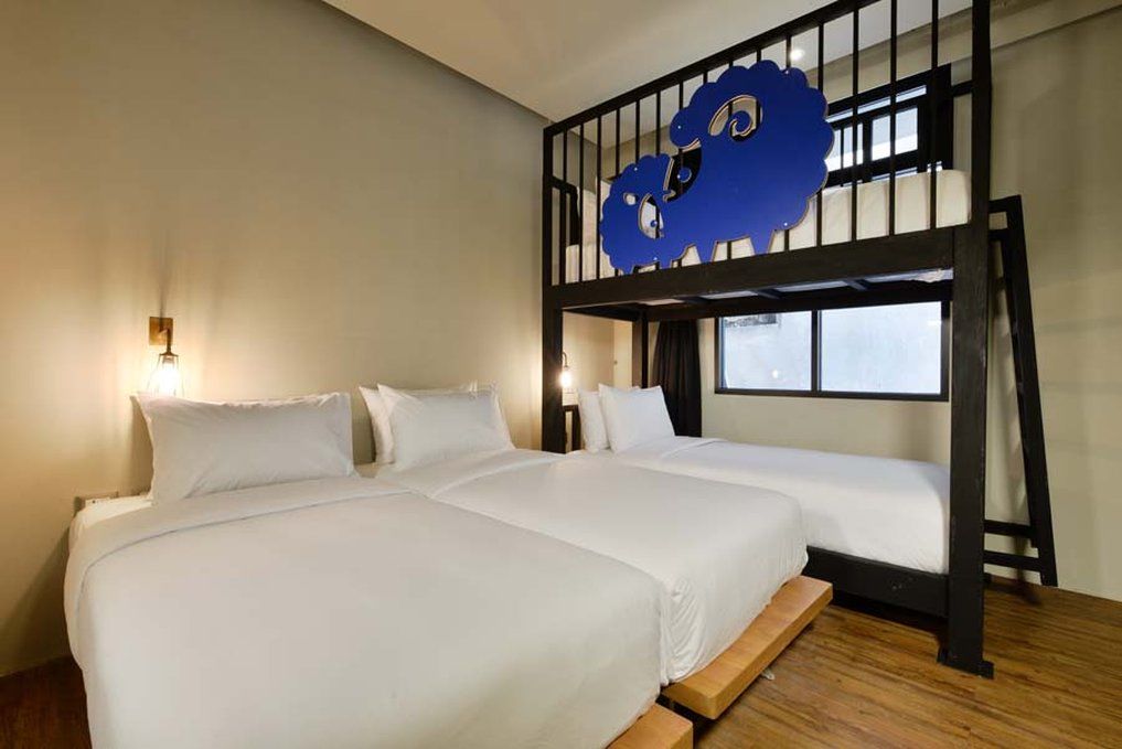 Kokotel Bangkok Surawong Exterior foto